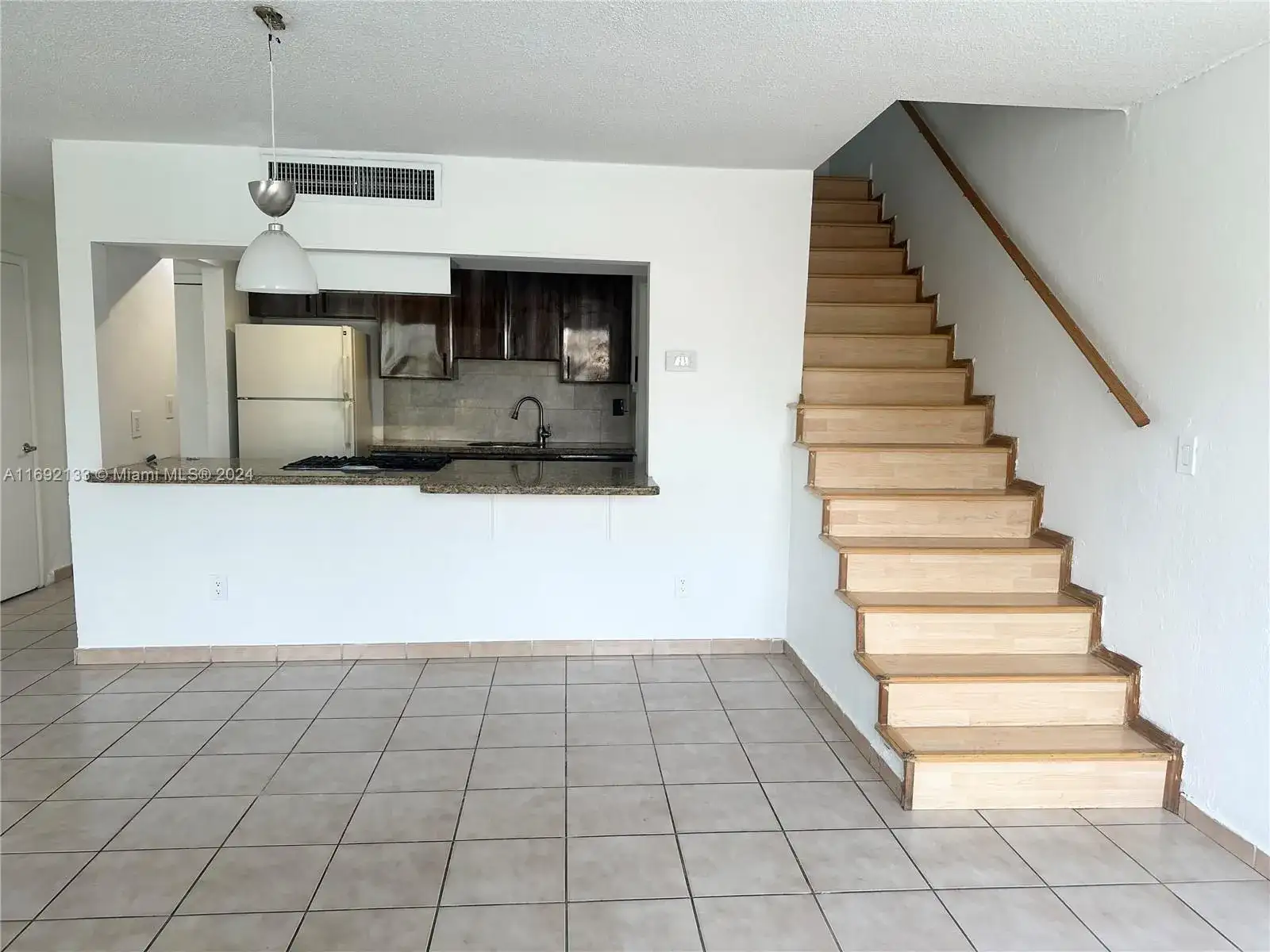 1300 W 53rd St # 7, Hialeah FL 33012 photo 4