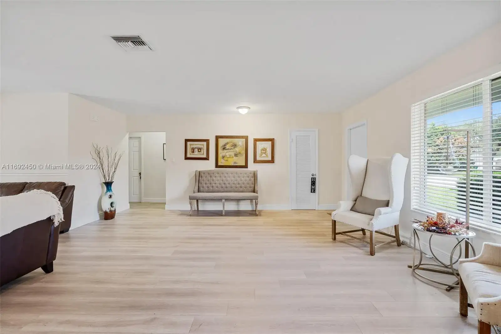8856 SW 156th Ter, Palmetto Bay FL 33157 photo 5