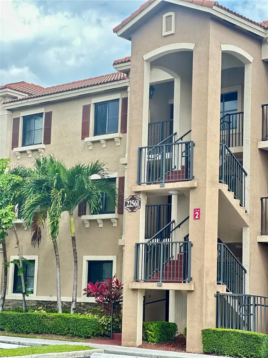 22561 SW 88 # 301, Cutler Bay FL 33190 photo 4