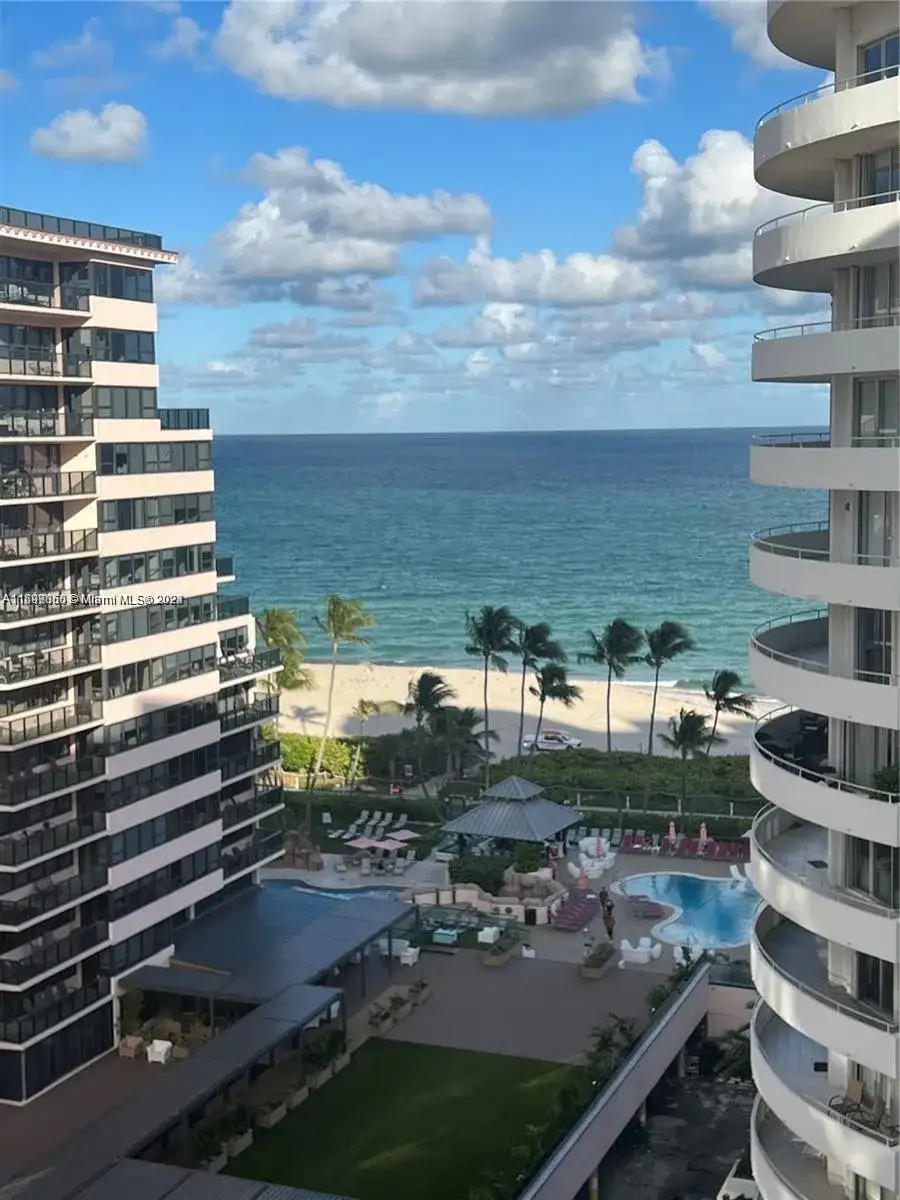 5161 COLLINS AVE # 1403, Miami Beach FL 33140 photo 2