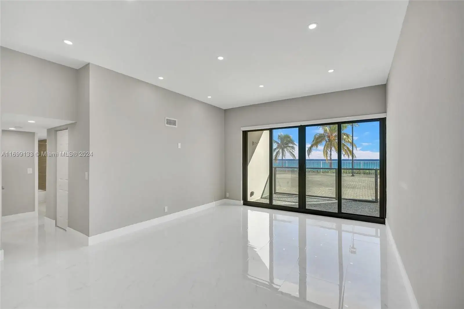 2301 S Ocean Dr # 203, Hollywood FL 33019 photo 2
