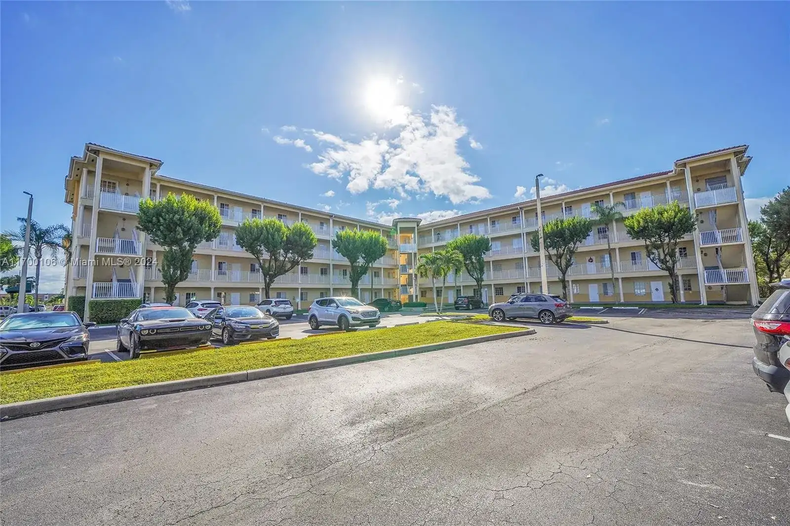 6940 NW 179th St # 7, Hialeah FL 33015 photo 4