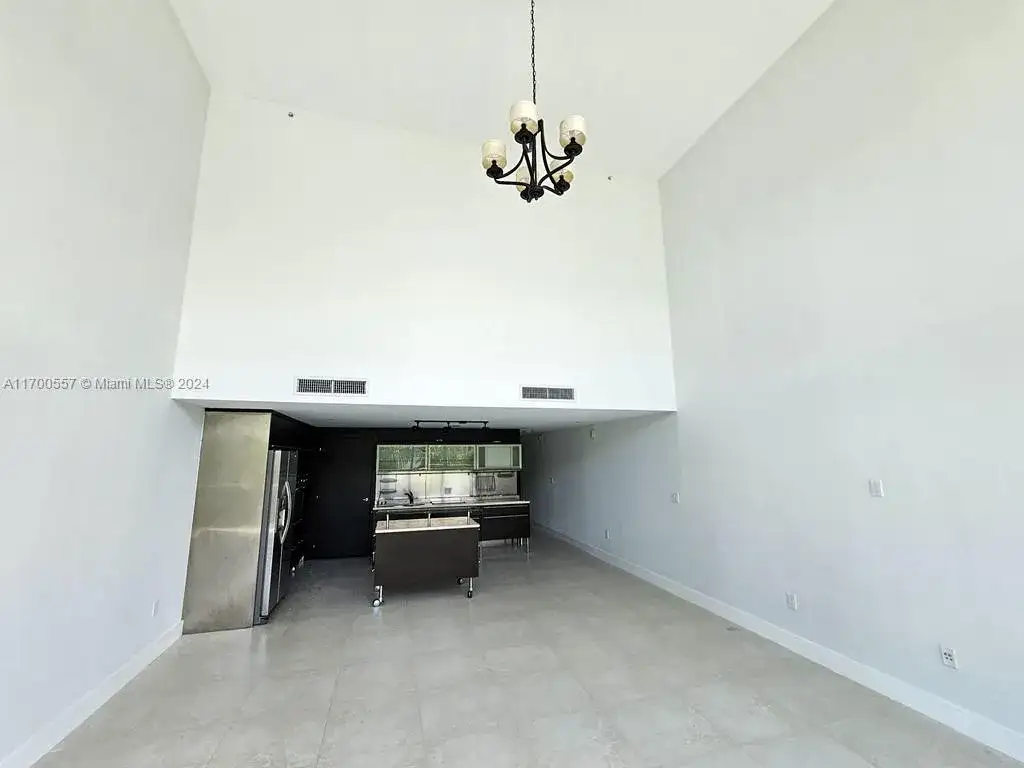 6000 Collins Ave # 528, Miami Beach FL 33140 photo 5