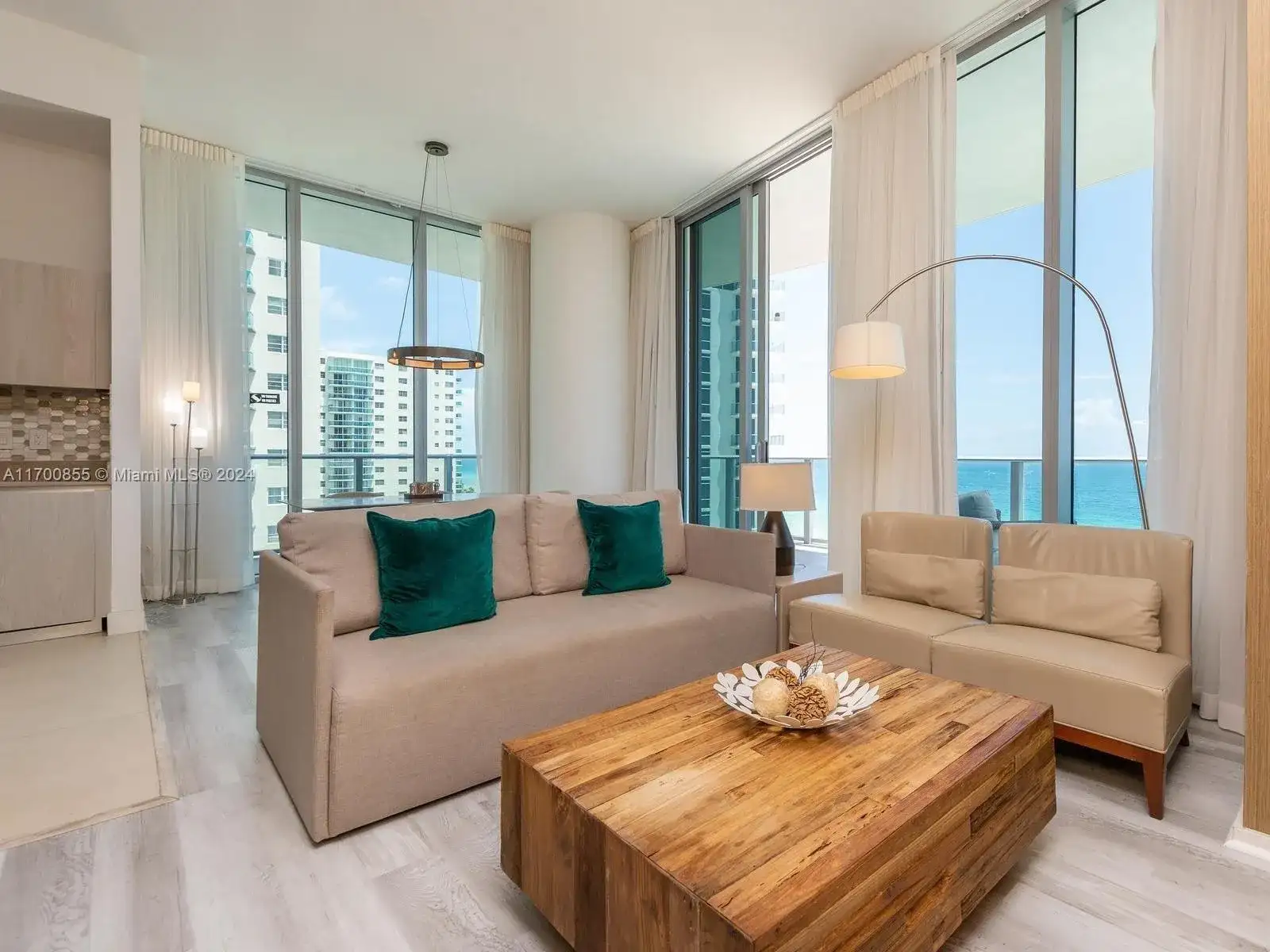 4111 S Ocean Dr # 601, Hollywood FL 33019 photo 2