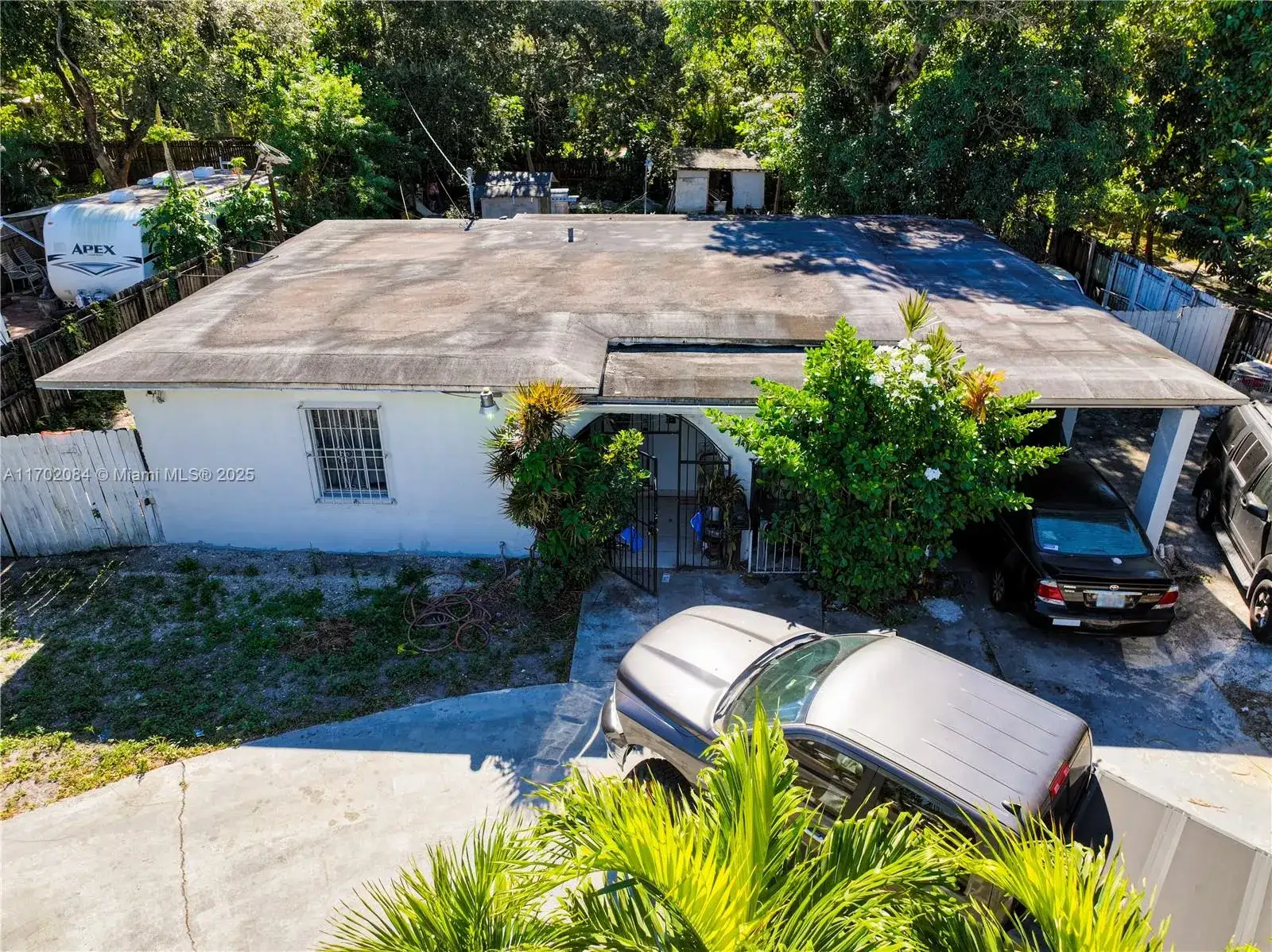 440 NE 135th St, North Miami FL 33161 photo 2