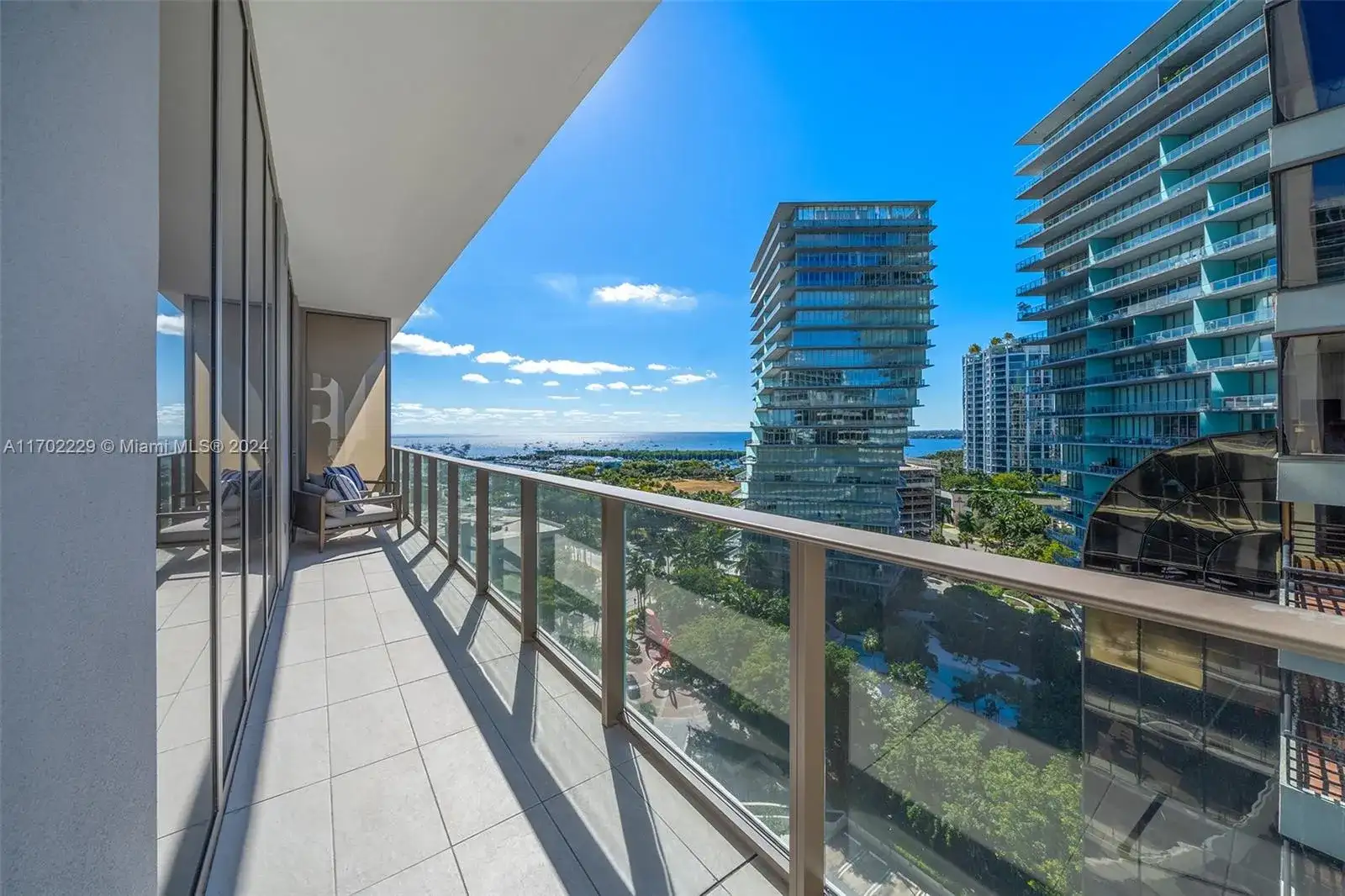 2655 S Bayshore Drive, Coconut Grove FL 33133 photo 4