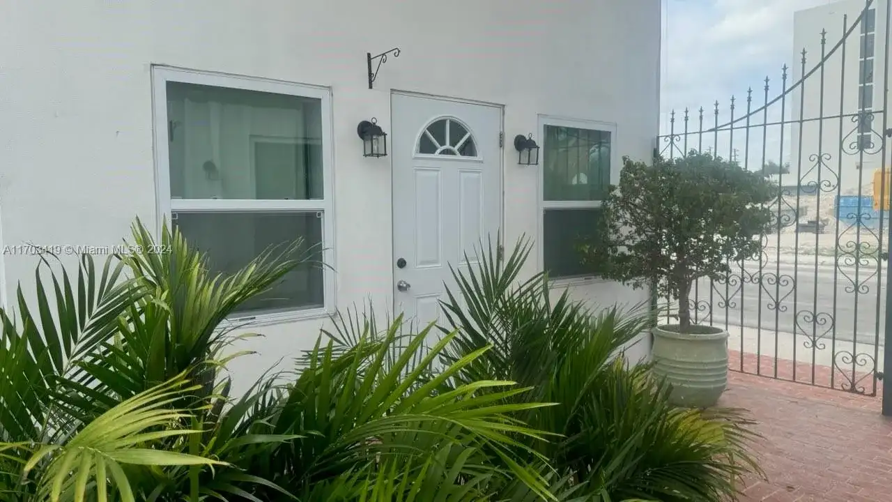 38 S Federal Hwy # 9, Dania Beach FL 33004 photo 5
