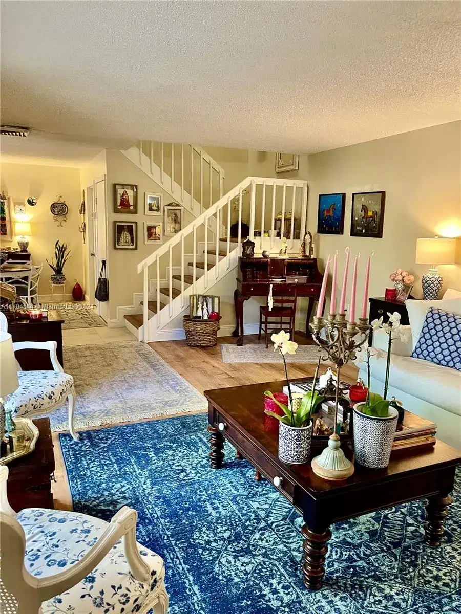 714 7th Ct, Palm Beach Gardens FL 33410 photo 2