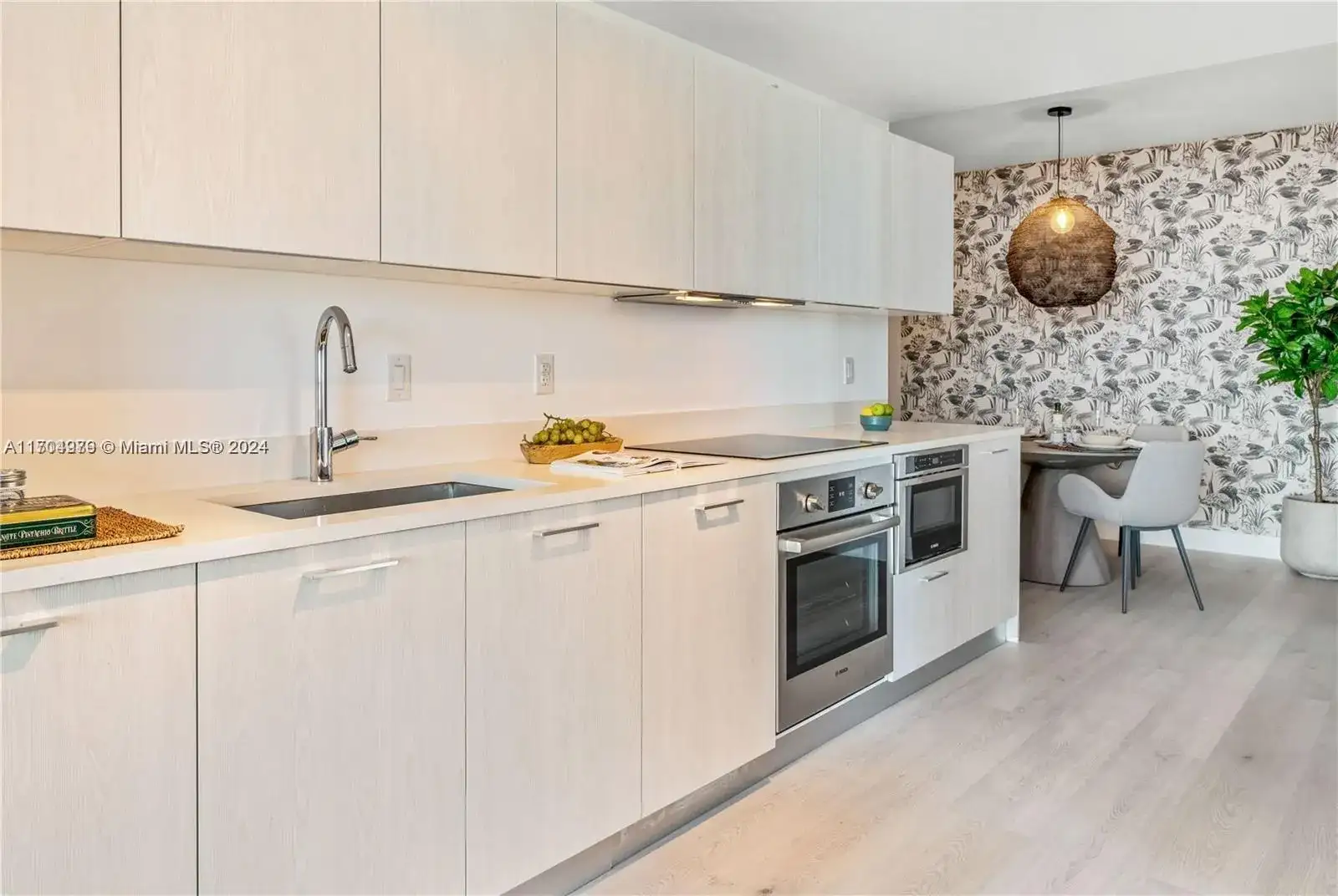 501 NE 31st St # 3301, Miami FL 33137 photo 5