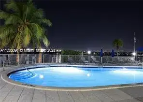 1075 NE Miami Gardens Dr # 205, Miami FL 33179 photo 2