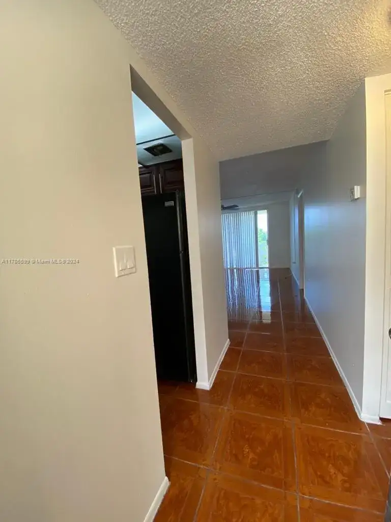 15600 NW 7th Ave # 520, Miami FL 33169 photo 5