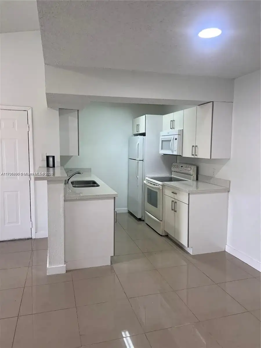 10441 SW 156th # 425, Miami FL 33196 photo 3