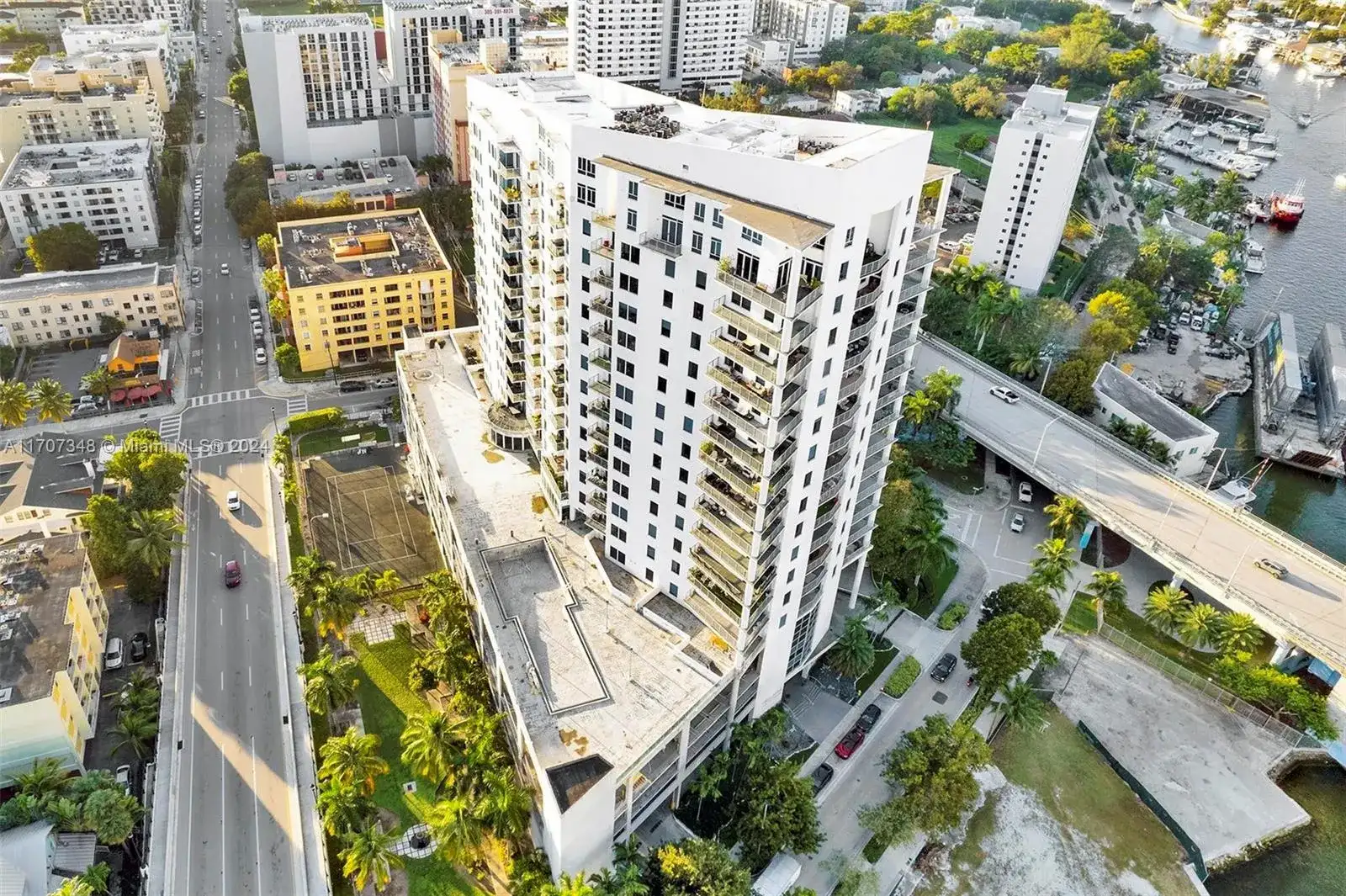 10 SW South River Drive # 1109, Miami FL 33130 photo 3