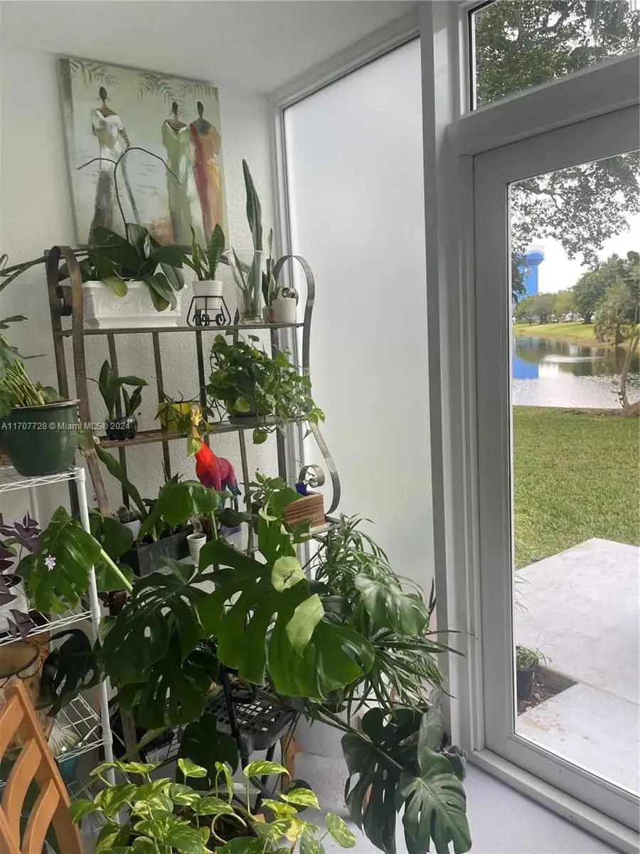 191 Prescott J # 191, Deerfield Beach FL 33442 photo 4