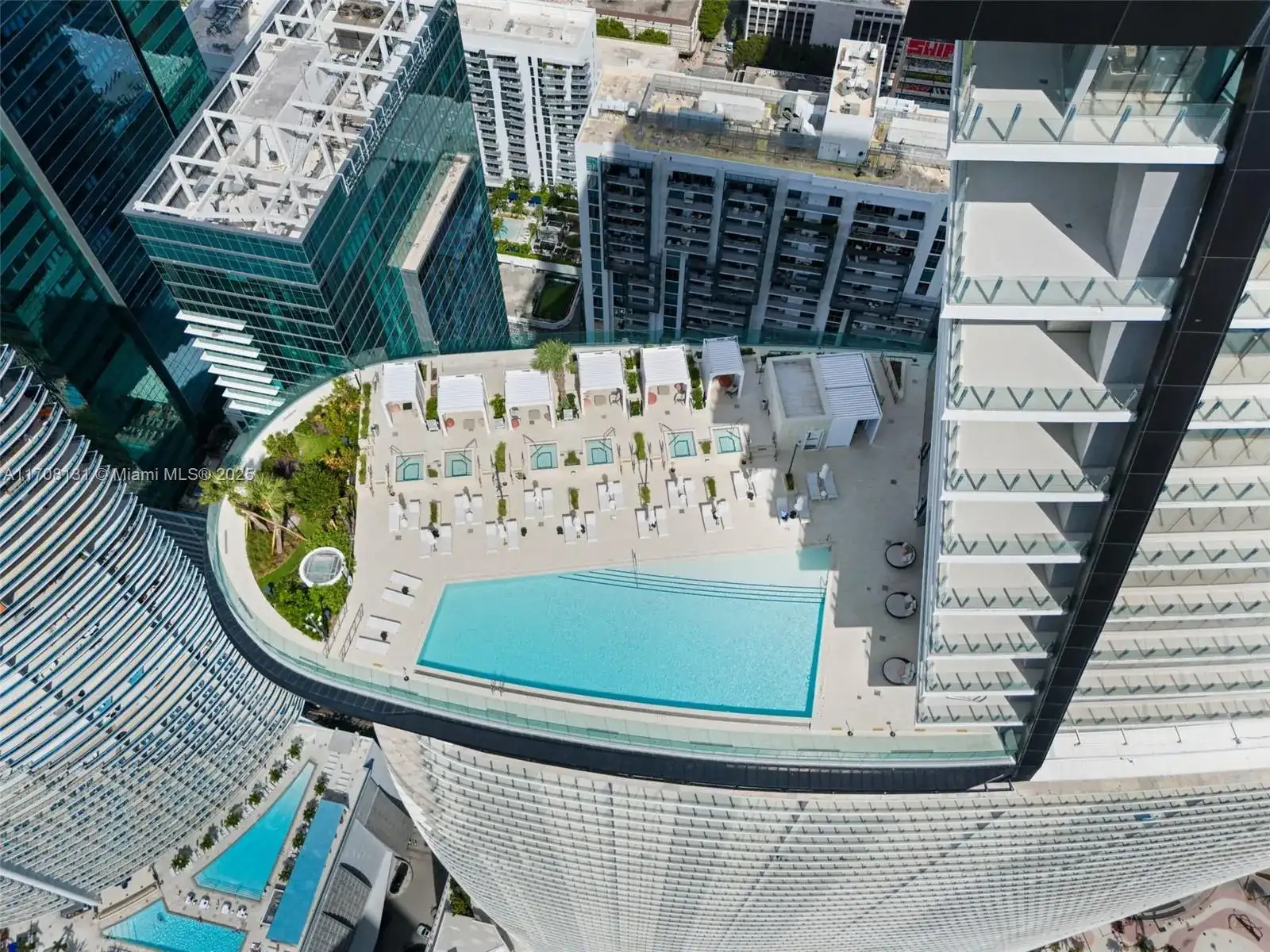 300 Biscayne Blvd Way # 505, Miami FL 33131 photo 5