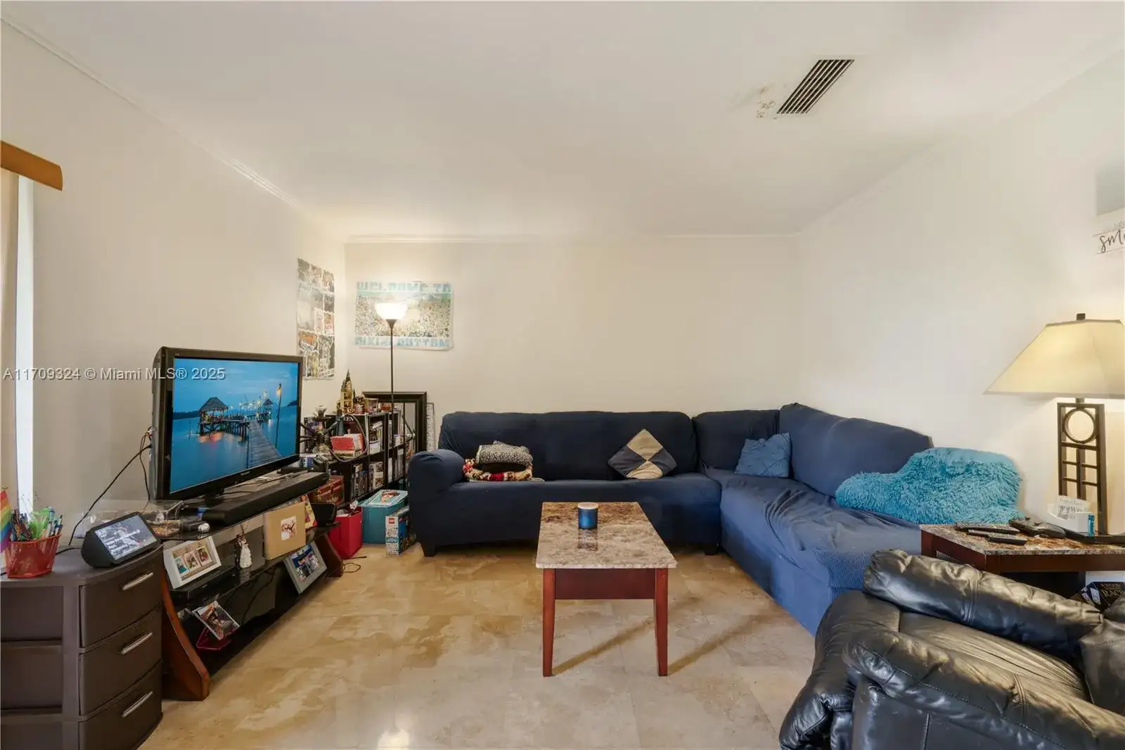 9371 Fontainebleau Blvd # I204, Miami FL 33172 photo 3