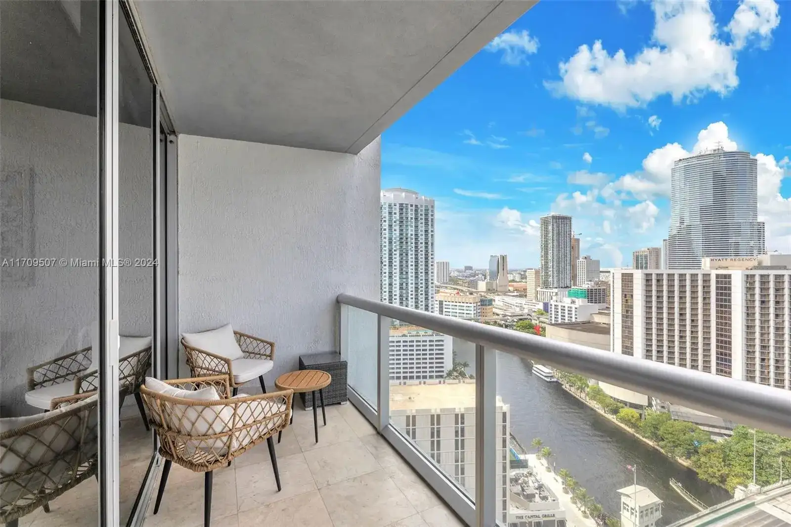 485 Brickell Ave # 2503, Miami FL 33131 photo 5