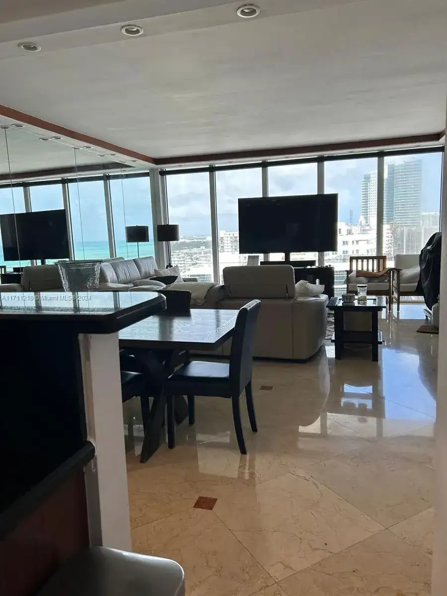 100 Lincoln Rd, Miami Beach FL 33139 photo 5