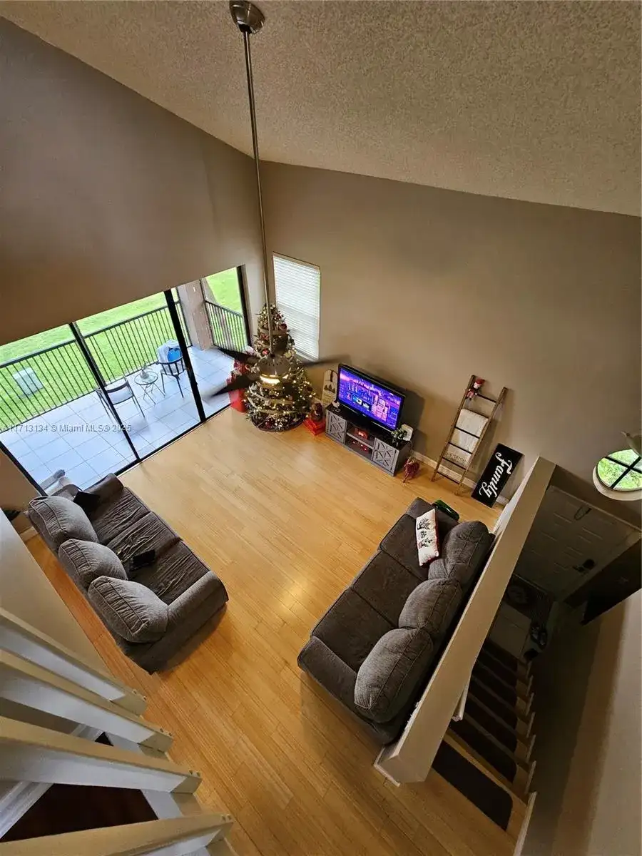 301 SW 158th Ter # 206, Pembroke Pines FL 33027 photo 3