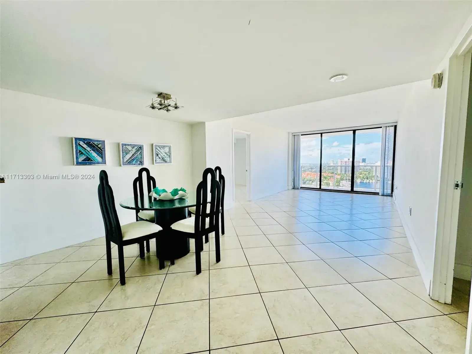 3625 N Country Club Dr # 2010, Aventura FL 33180 photo 5