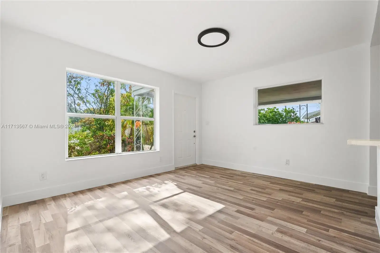 6321 Cleveland St, Hollywood FL 33024 photo 5