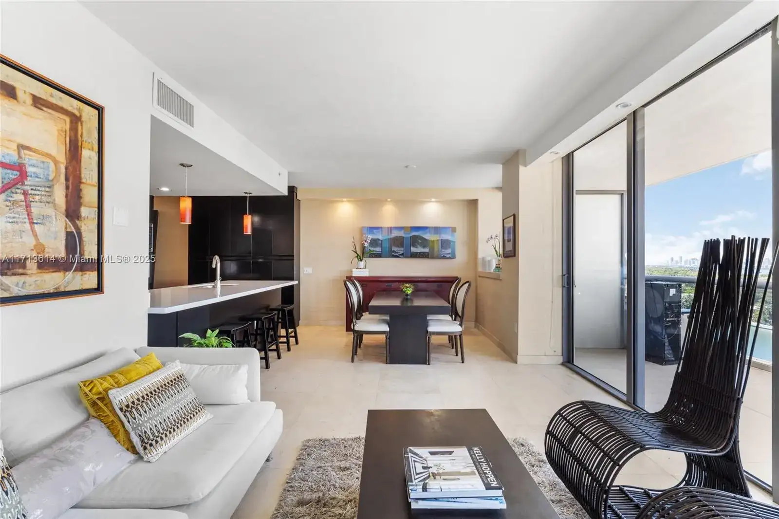 5875 Collins Ave # 1507, Miami Beach FL 33140 photo 2