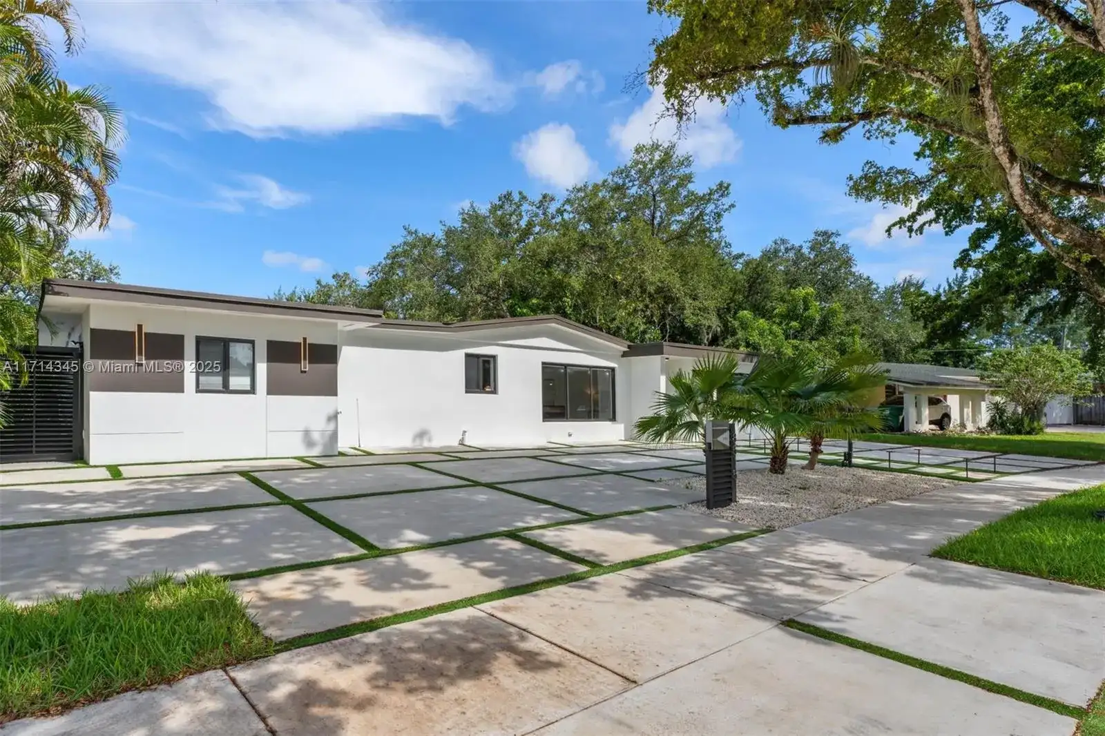 8515 SW 97th Rd, Miami FL 33173 photo 4