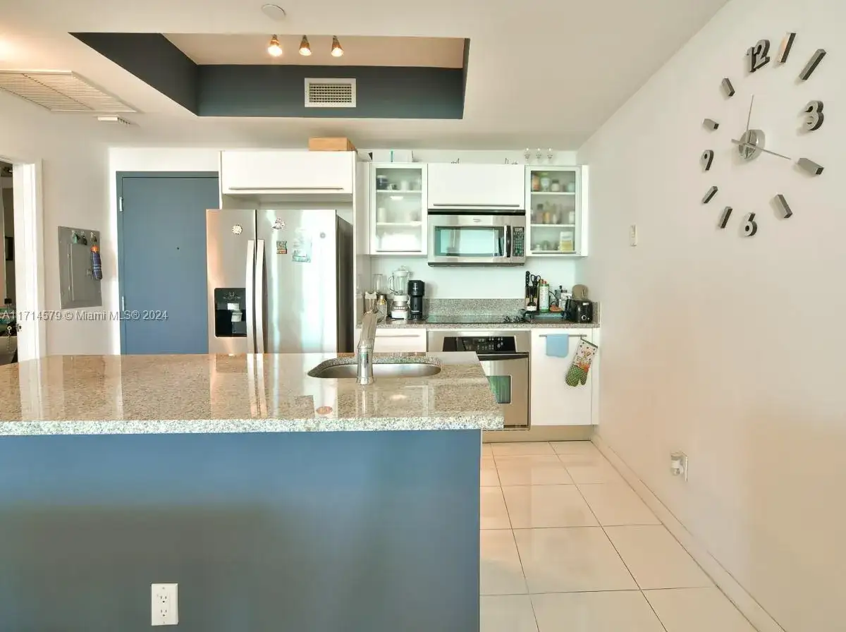 888 Biscayne Blvd # 2511, Miami FL 33132 photo 5