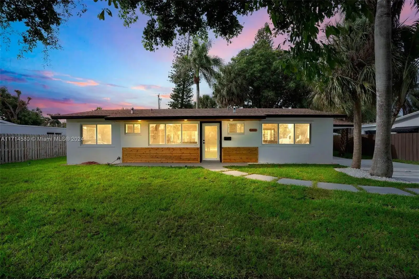 1240 NE 23rd Ct, Pompano Beach FL 33064 photo 3