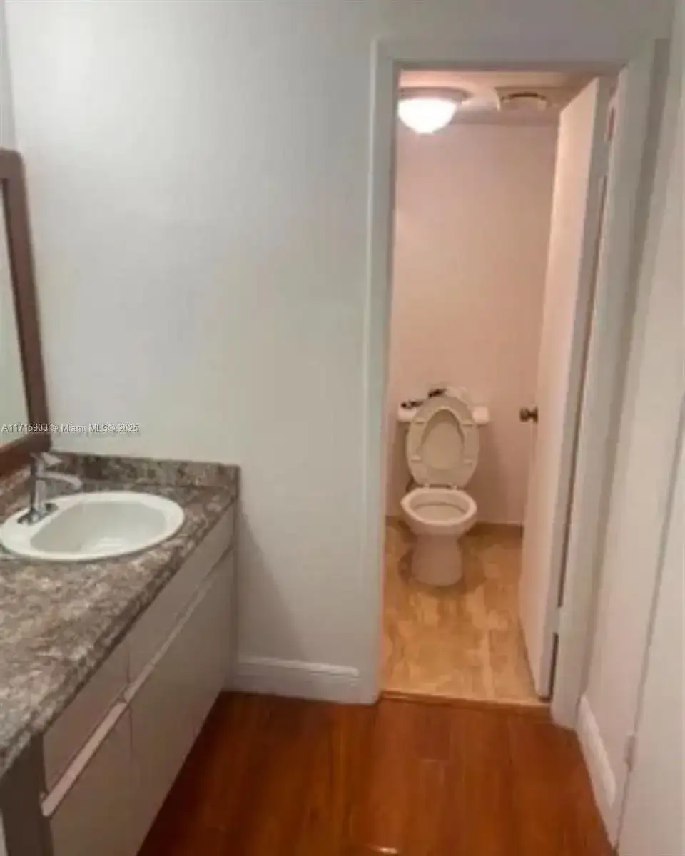 6700 Cypress Rd # 512, Plantation FL 33317 photo 5