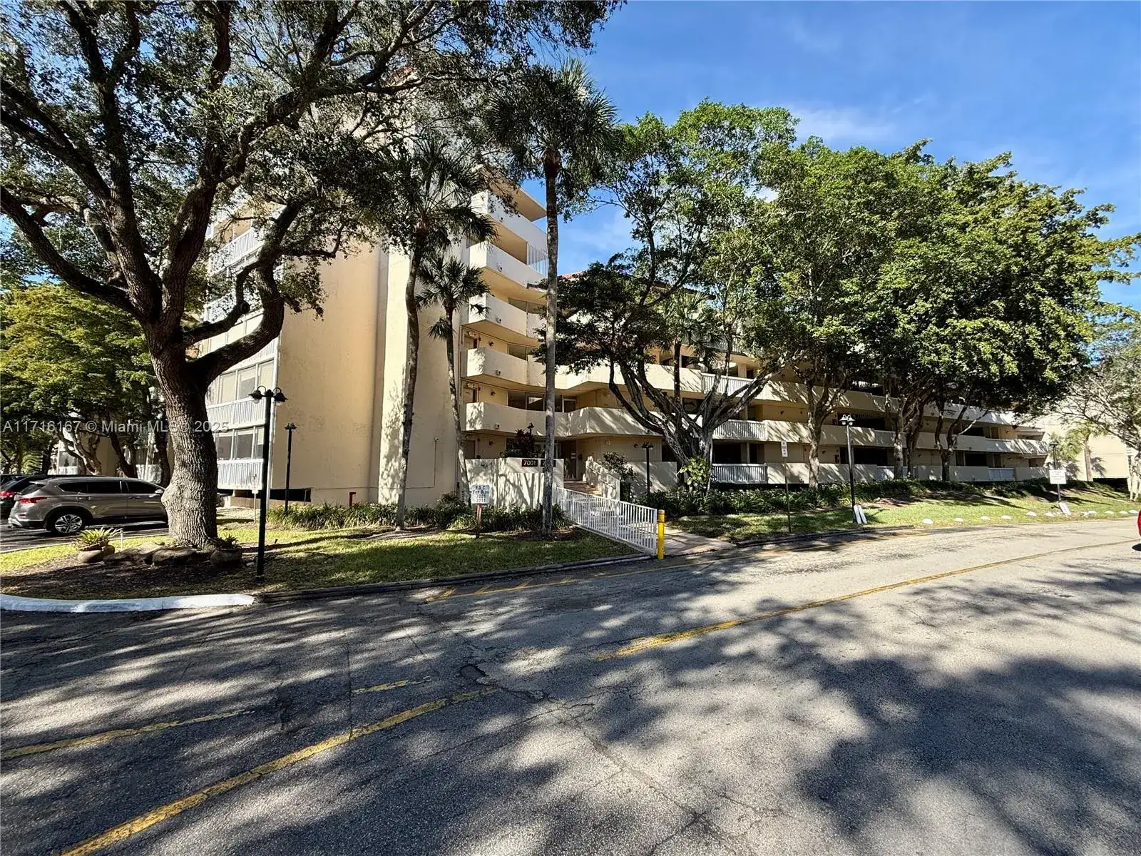 7011 Environ Blvd # 109, Lauderhill FL 33319 photo 5