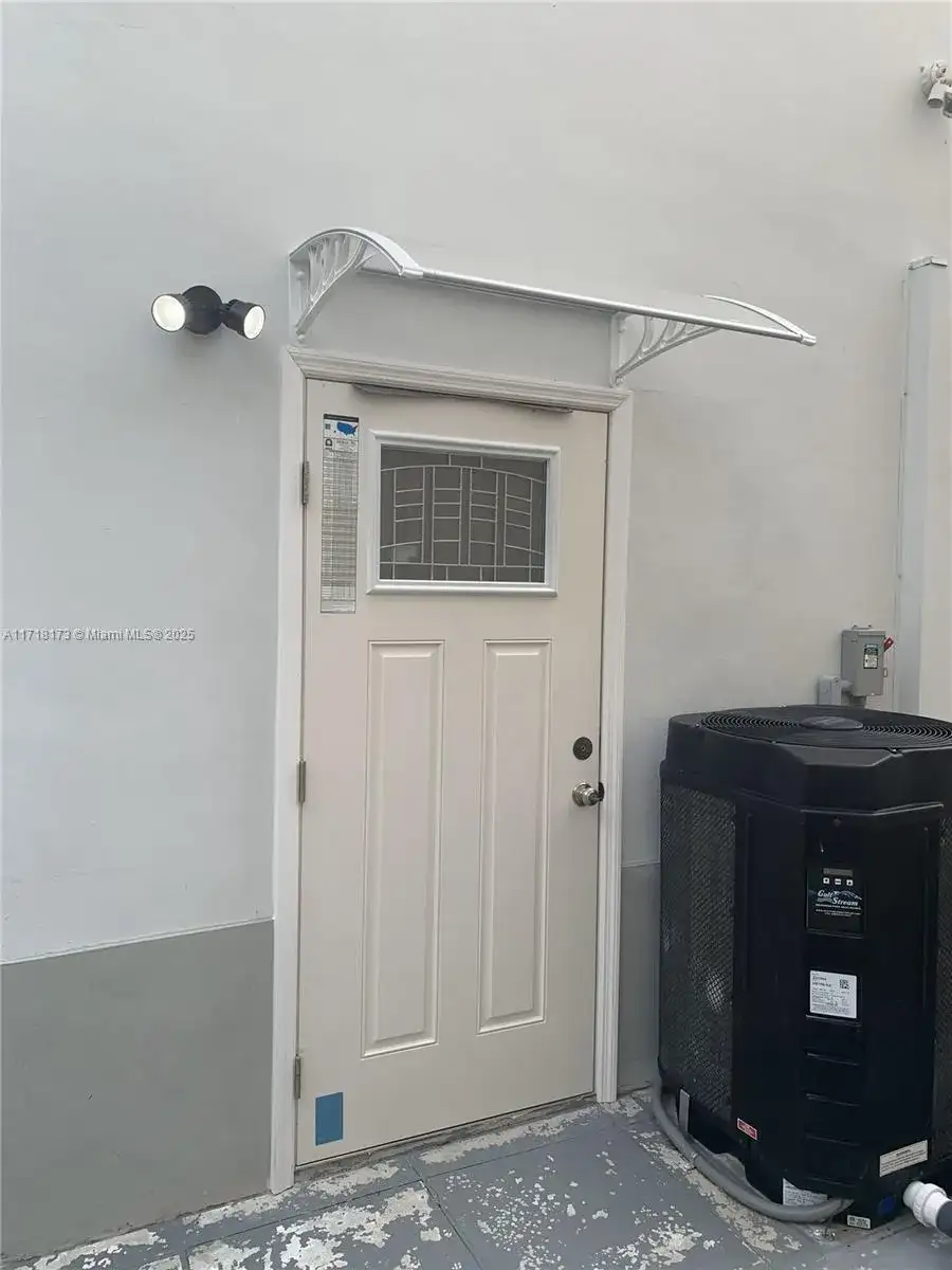 12121 SW 271st St, Homestead FL 33032 photo 4