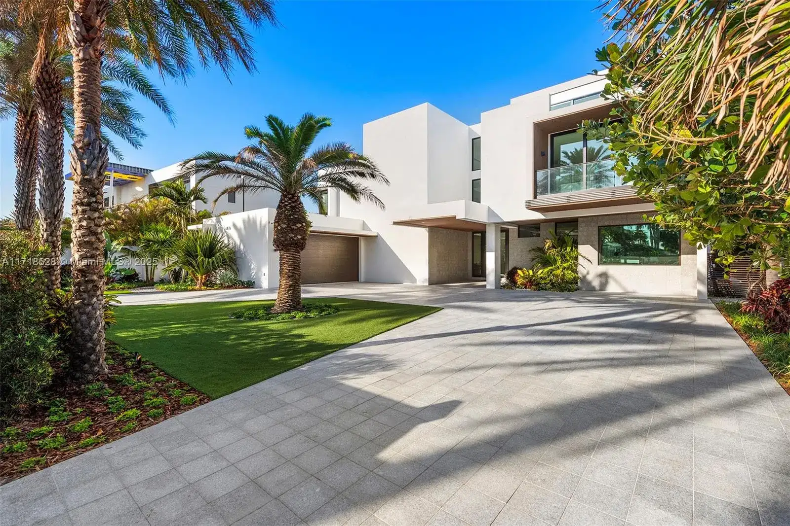 128 Ocean Blvd, Golden Beach FL 33160 photo 2