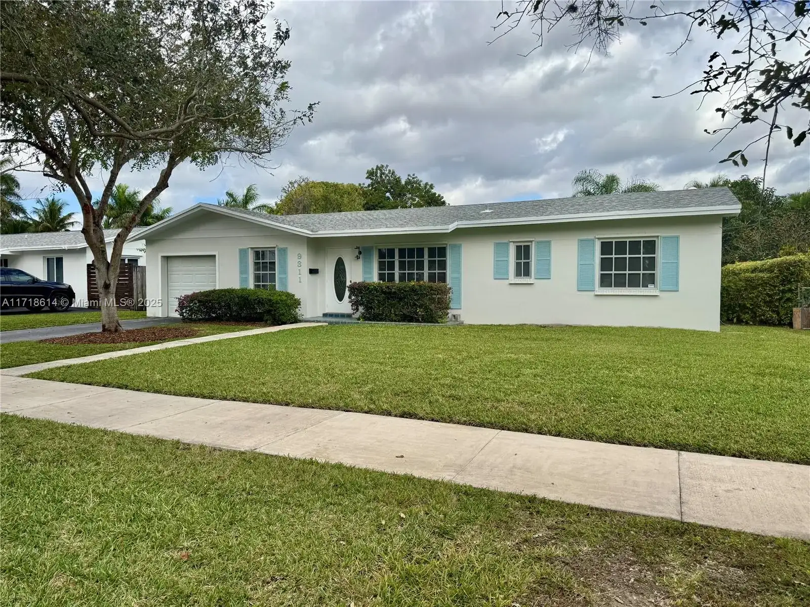 9311 SW 183rd Ter, Palmetto Bay FL 33157 photo 3