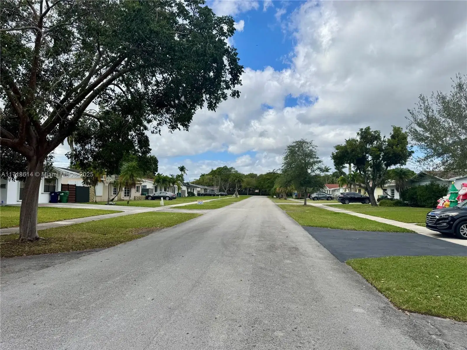 9311 SW 183rd Ter, Palmetto Bay FL 33157 photo 5