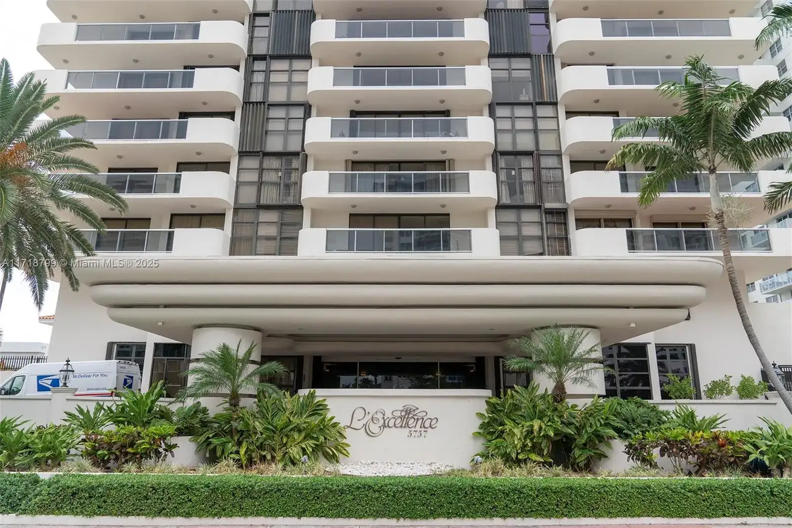 5757 Collins Ave # 1604, Miami Beach FL 33140 photo 2