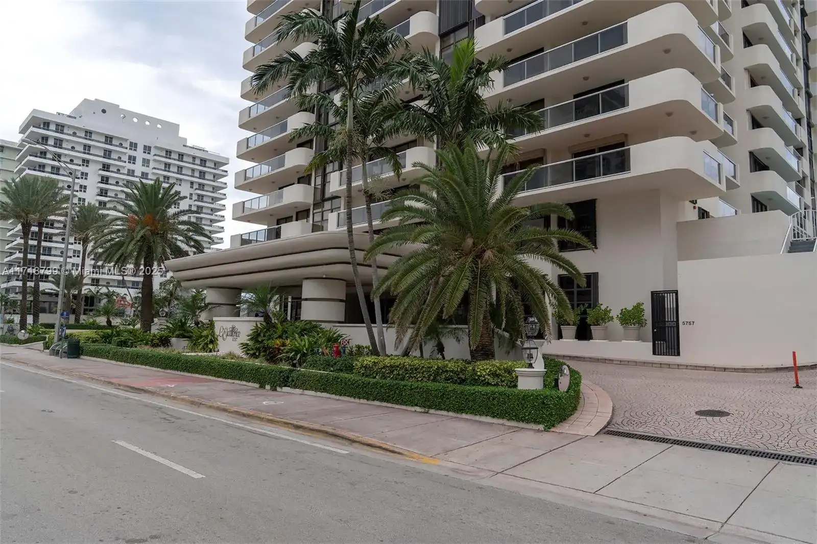 5757 Collins Ave # 1604, Miami Beach FL 33140 photo 4