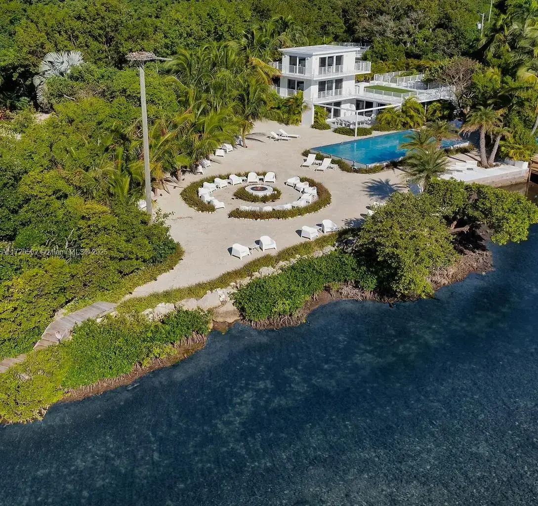 98701 Overseas Hwy, Key Largo FL 33037 photo 3