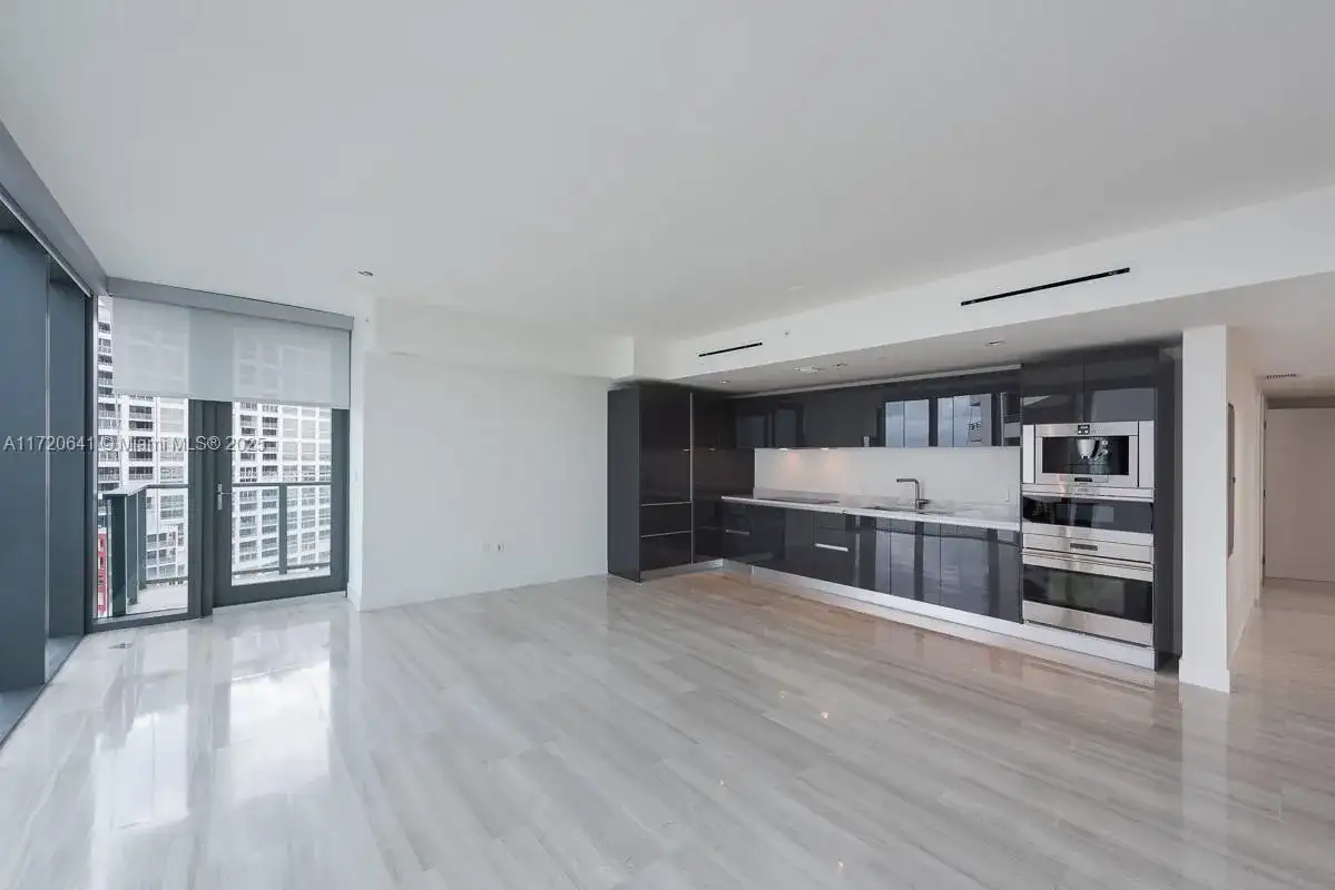 1451 Brickell Ave # 2103, Miami FL 33131 photo 5