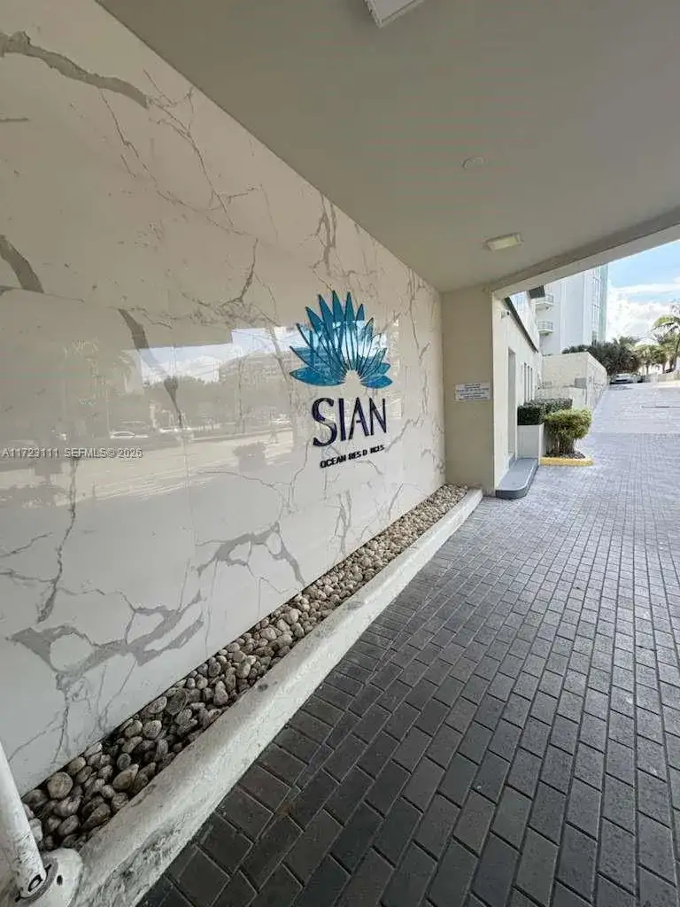 4001 S Ocean Dr # 10D, Hollywood FL 33019 photo 2