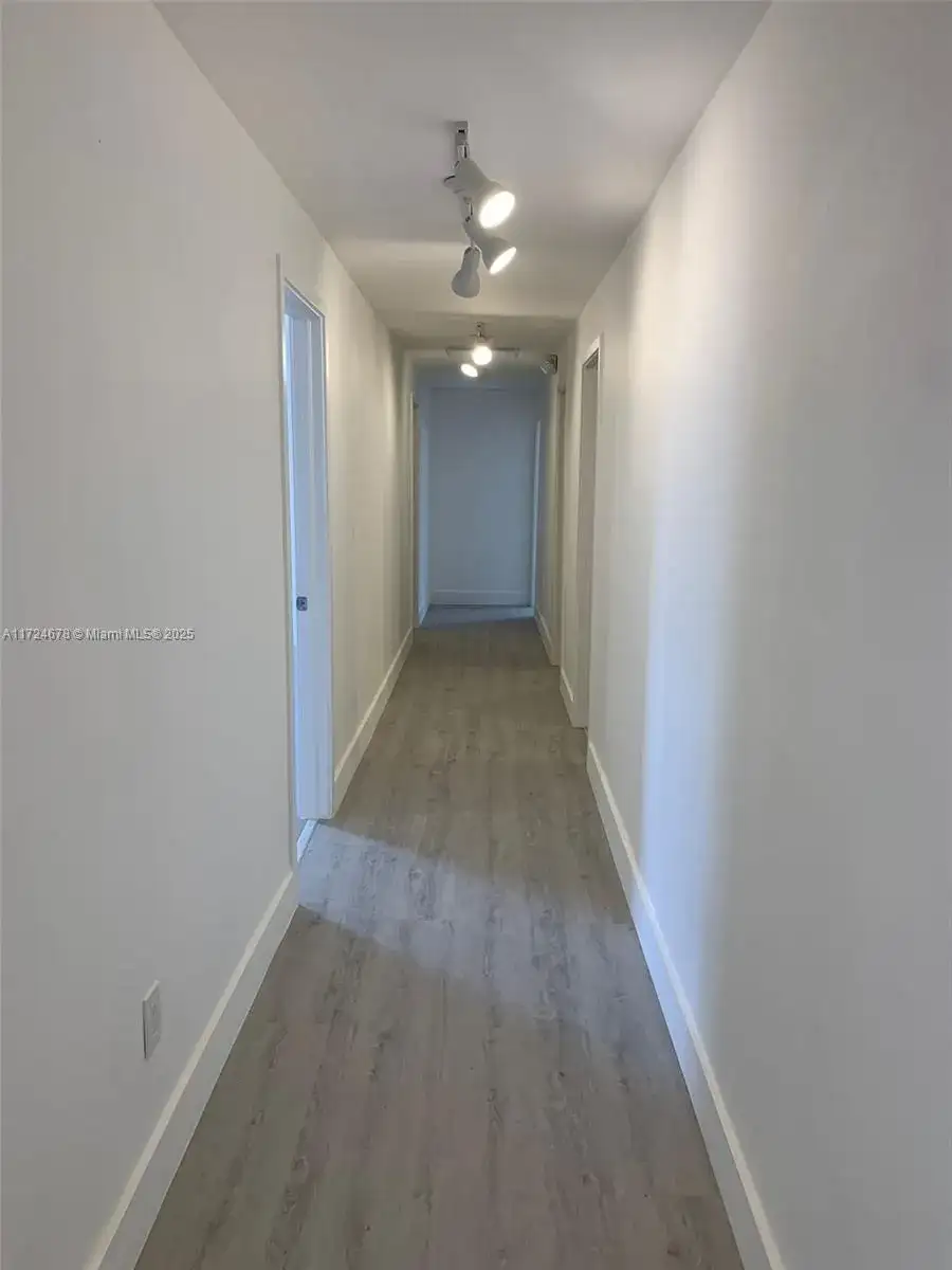 638 NW 62nd St, Miami FL 33150 photo 4