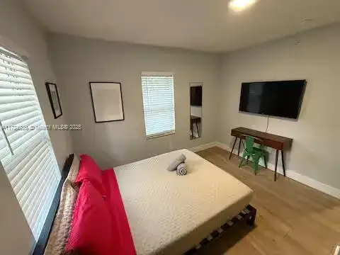 6828 NW 3rd Ave # 1, Miami FL 33150 photo 2