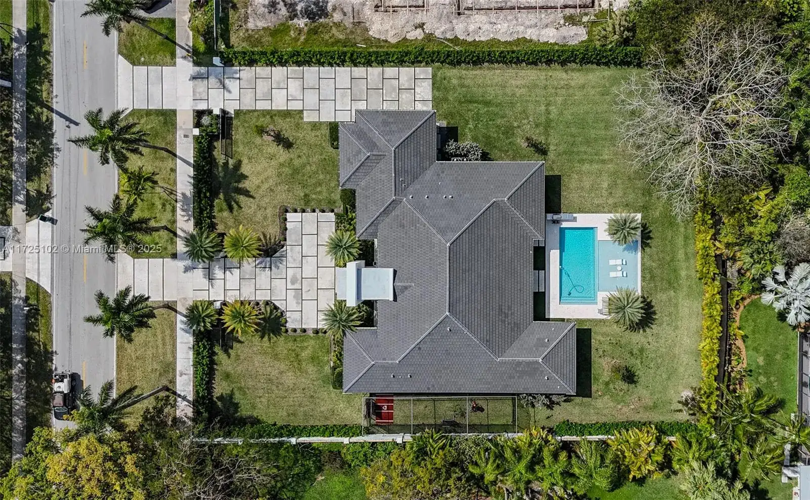 8235 SW 184 Street, Palmetto Bay FL 33157 photo 2