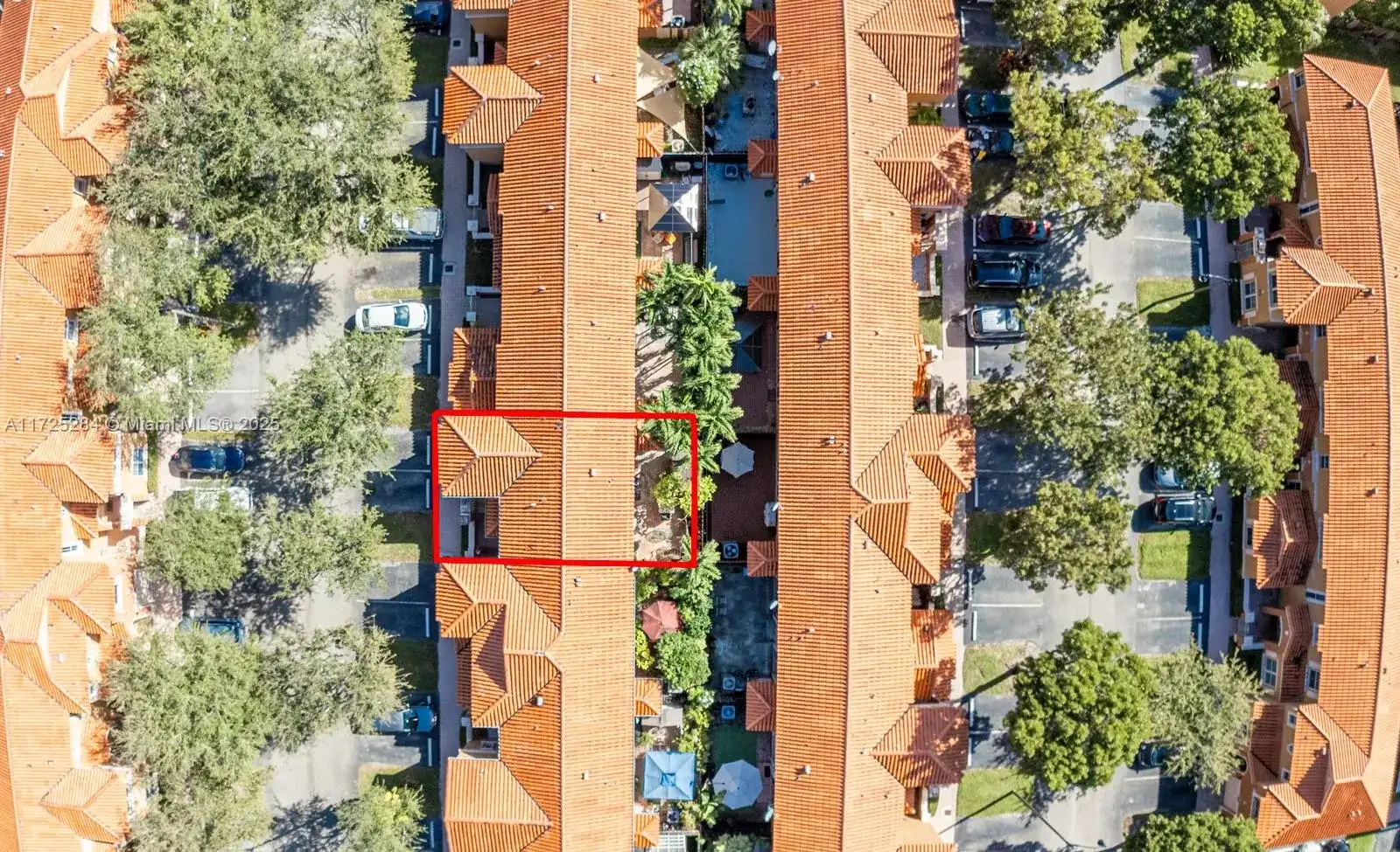 8520 NW 139th Ter # 1607, Miami Lakes FL 33016 photo 2