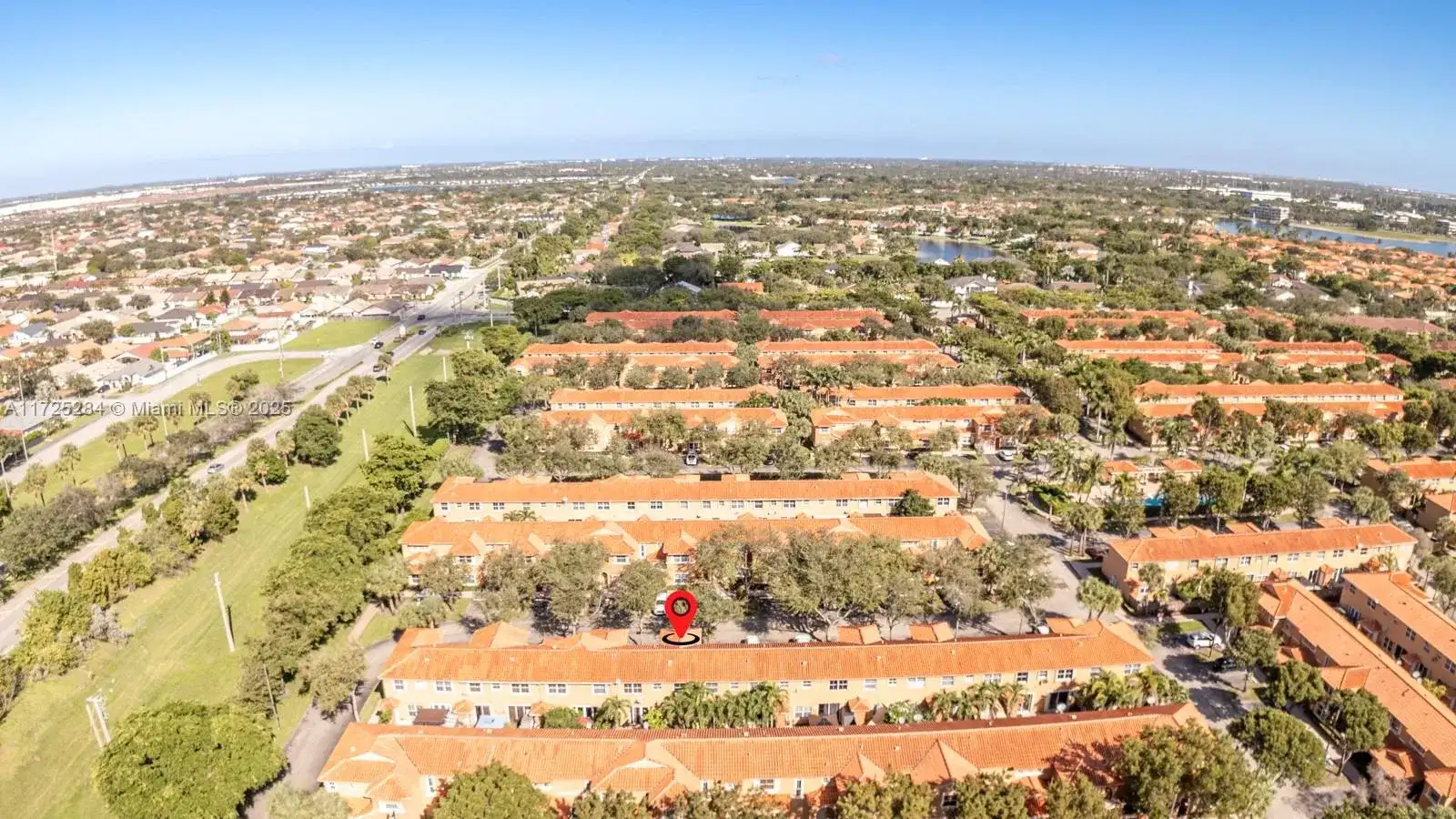 8520 NW 139th Ter # 1607, Miami Lakes FL 33016 photo 3