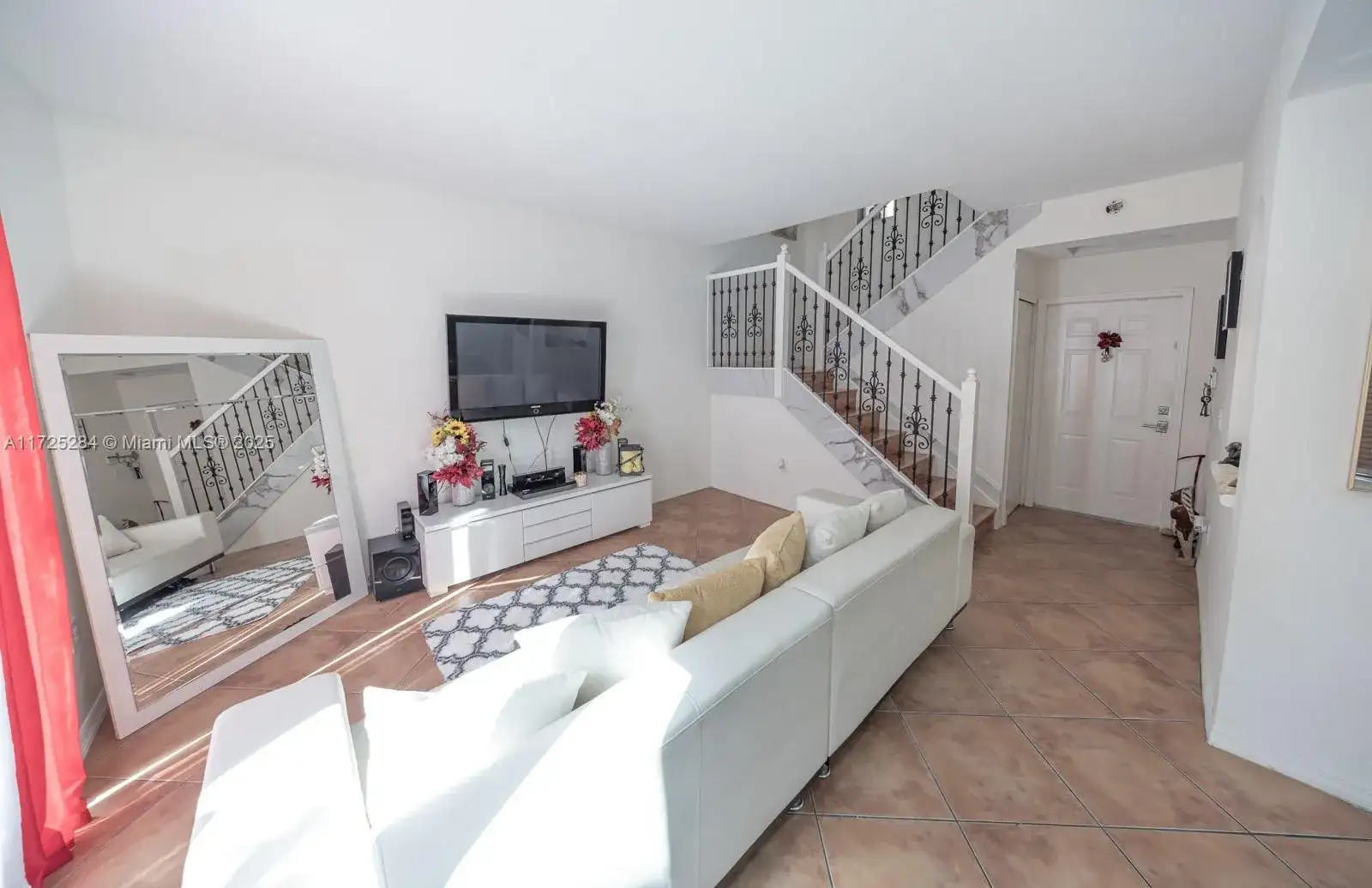 8520 NW 139th Ter # 1607, Miami Lakes FL 33016 photo 4