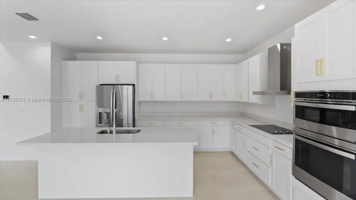 15875 SW 90th Ave, Palmetto Bay FL 33157 photo 5