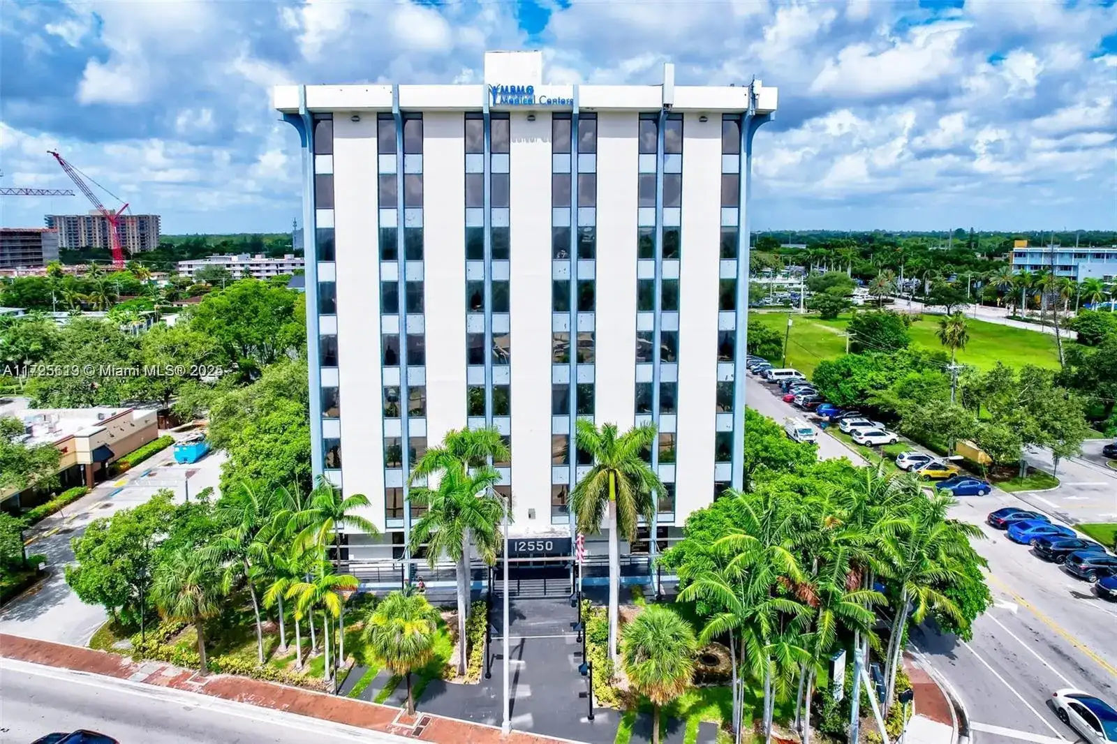 12550 Biscayne Blvd # 4, North Miami FL 33181 photo 4