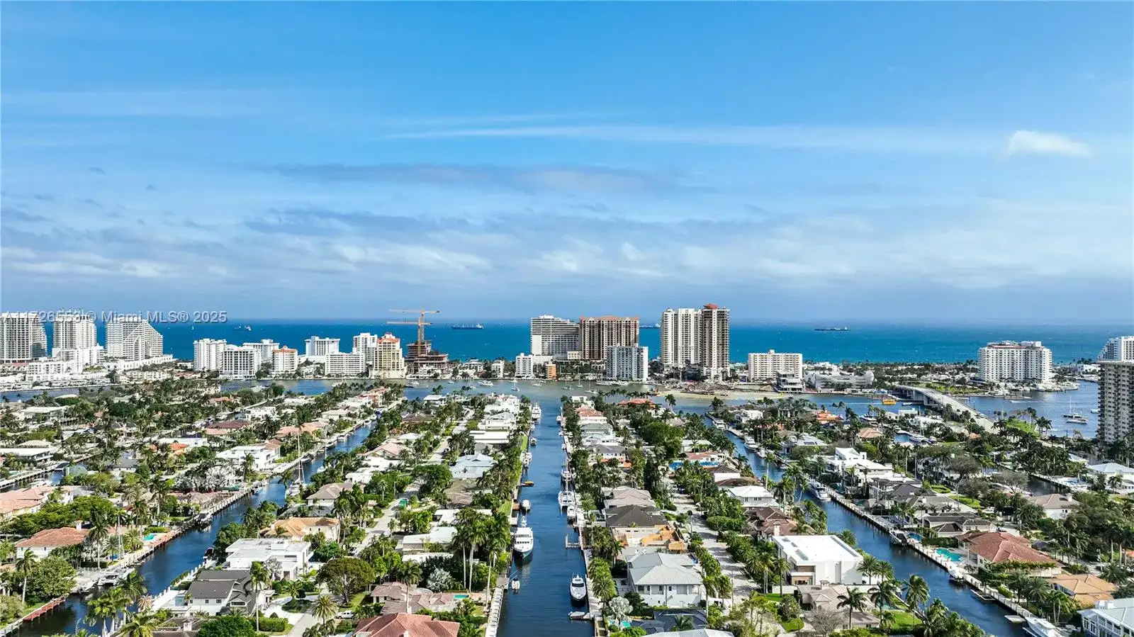 76 Royal Palm Dr, Fort Lauderdale FL 33301 photo 3