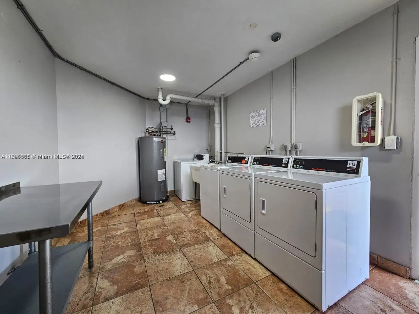 1770 NE 191st St # 1, Miami FL 33179 photo 5